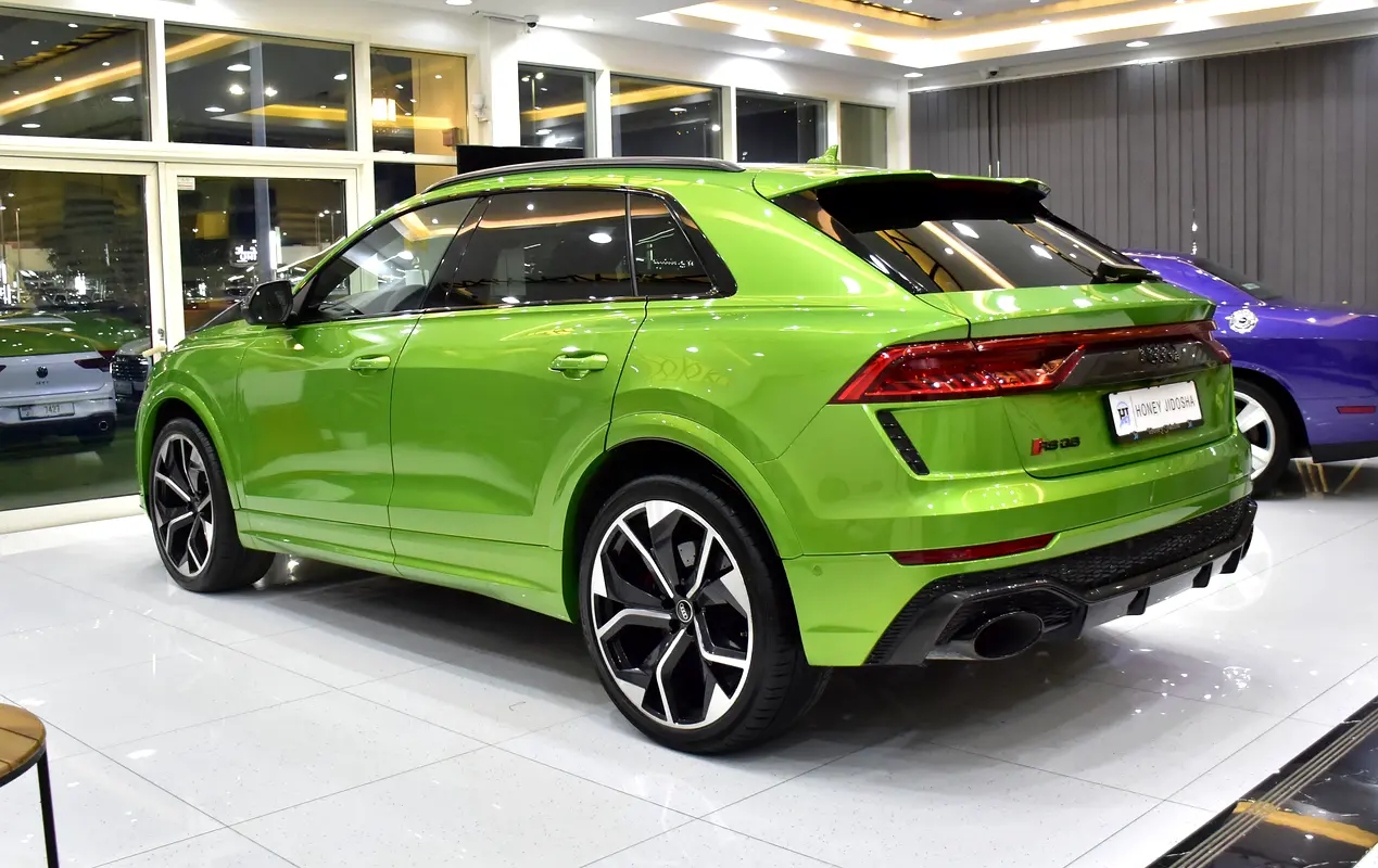 2022 RS Q8 European