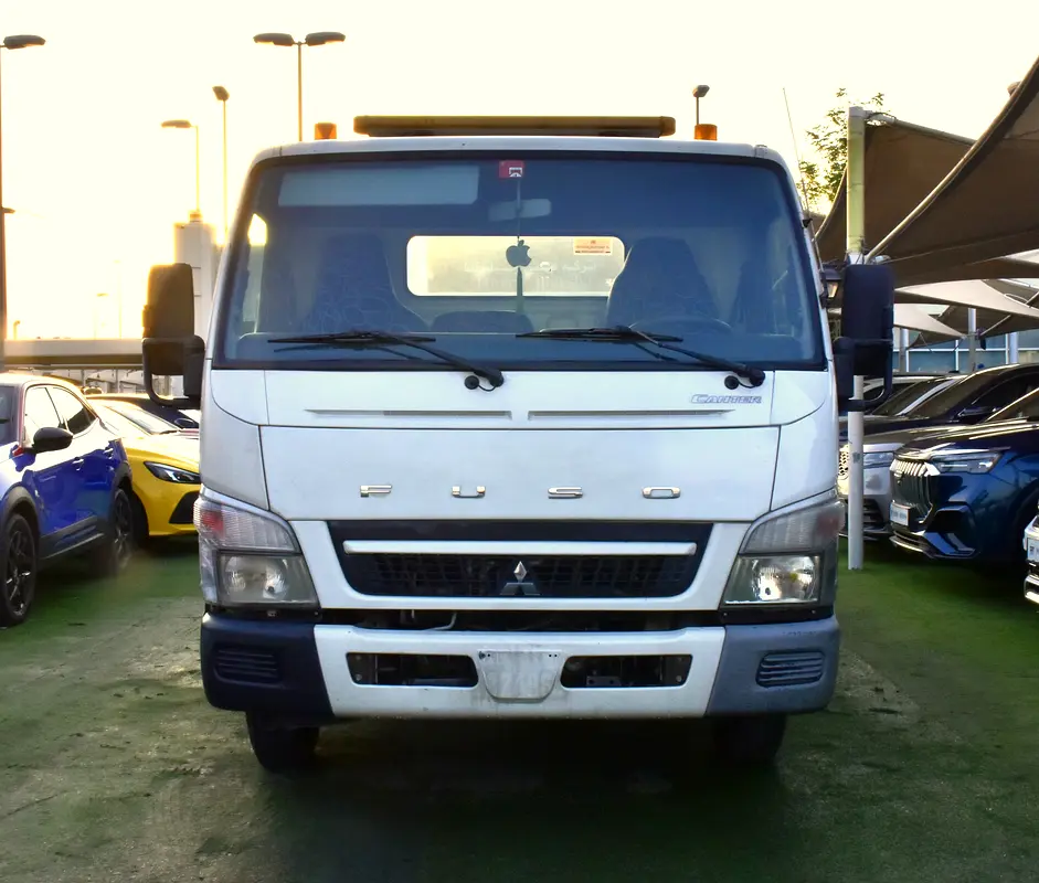 318000 2017 Canter