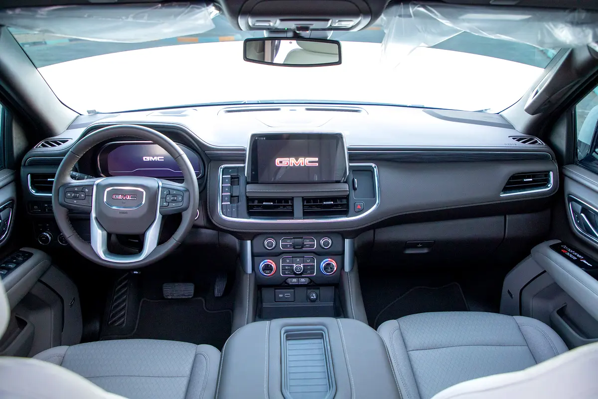 GCC 2024 GMC Yukon