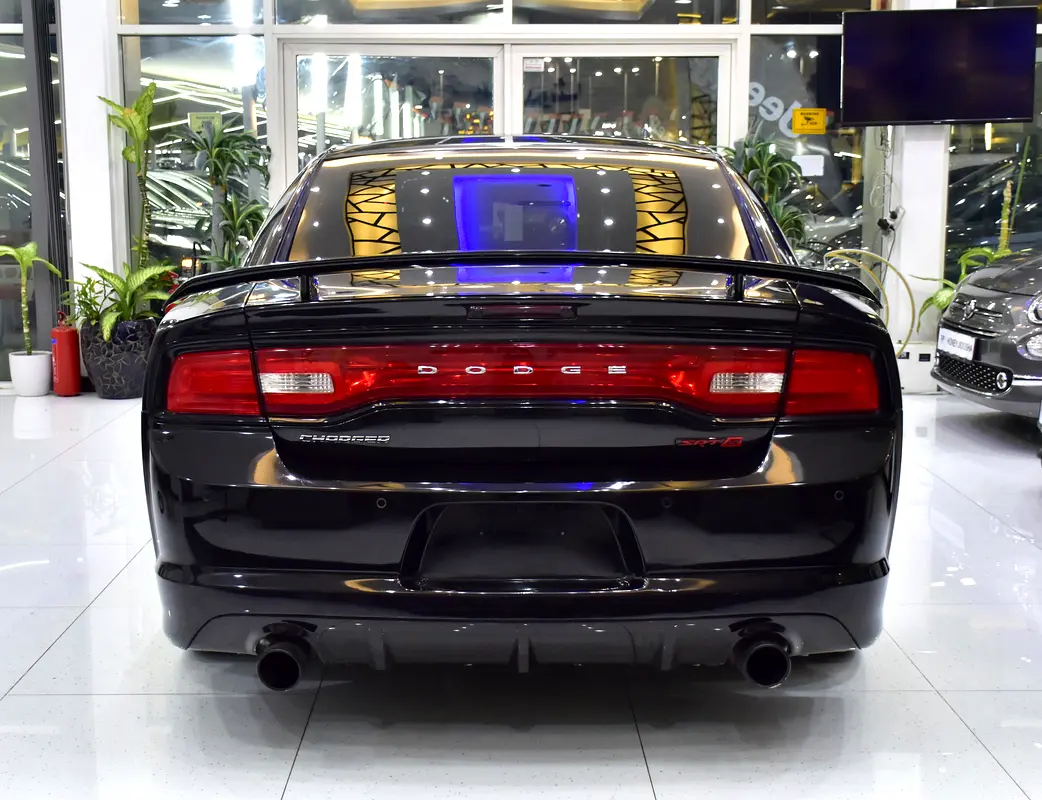 2013 Charger 180000