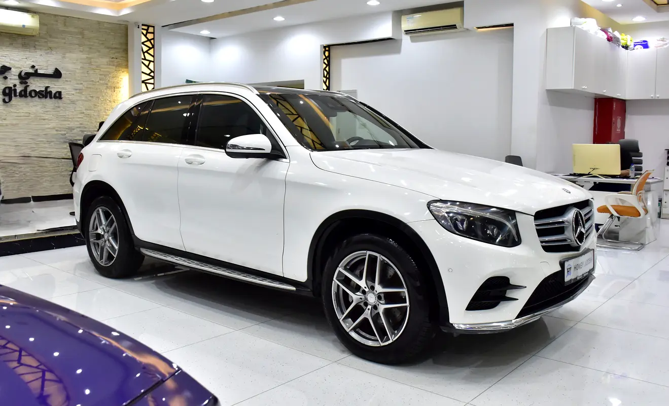 158000 2017 GLC