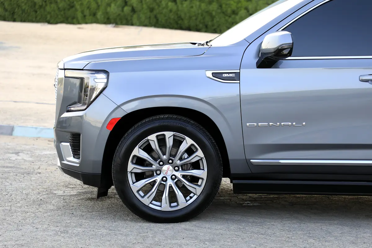 2023 Yukon 60000