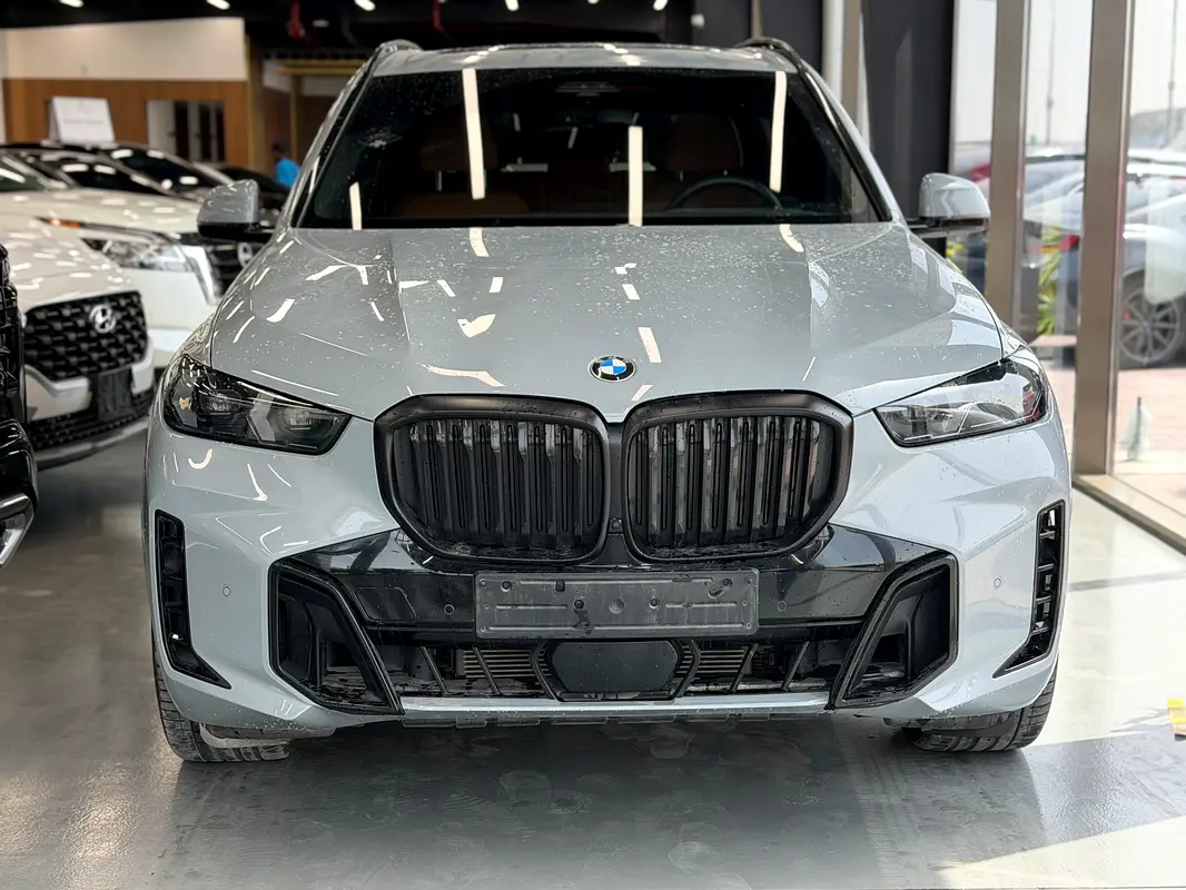 Well maintained 2024 BMW X5