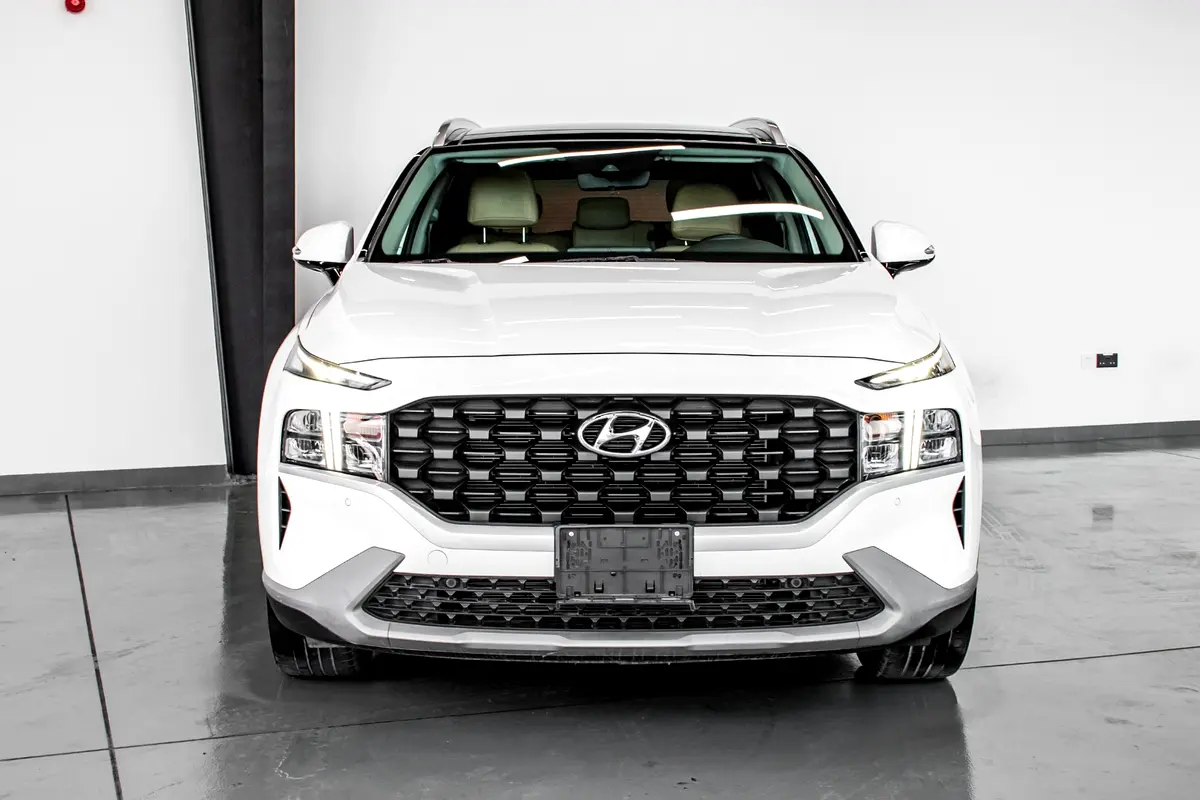 GCC 2022 Hyundai Santa Fe