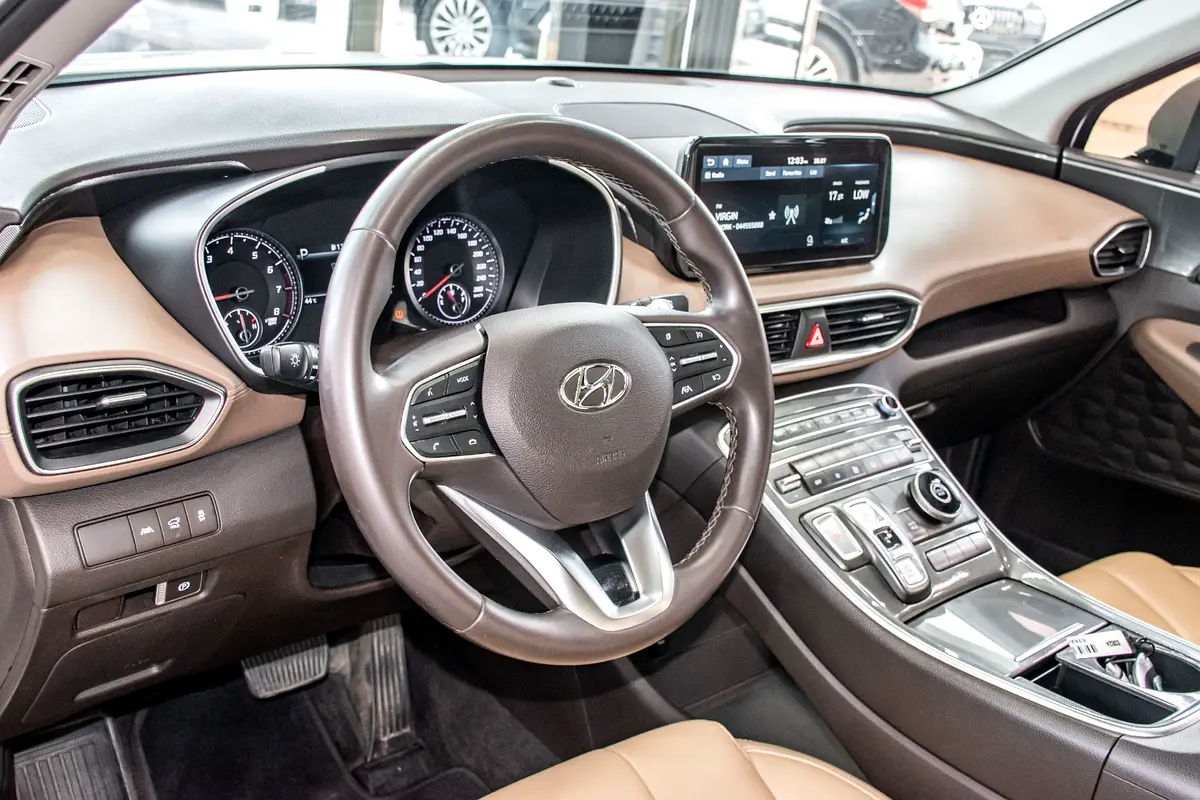 GCC 2022 Hyundai Santa Fe