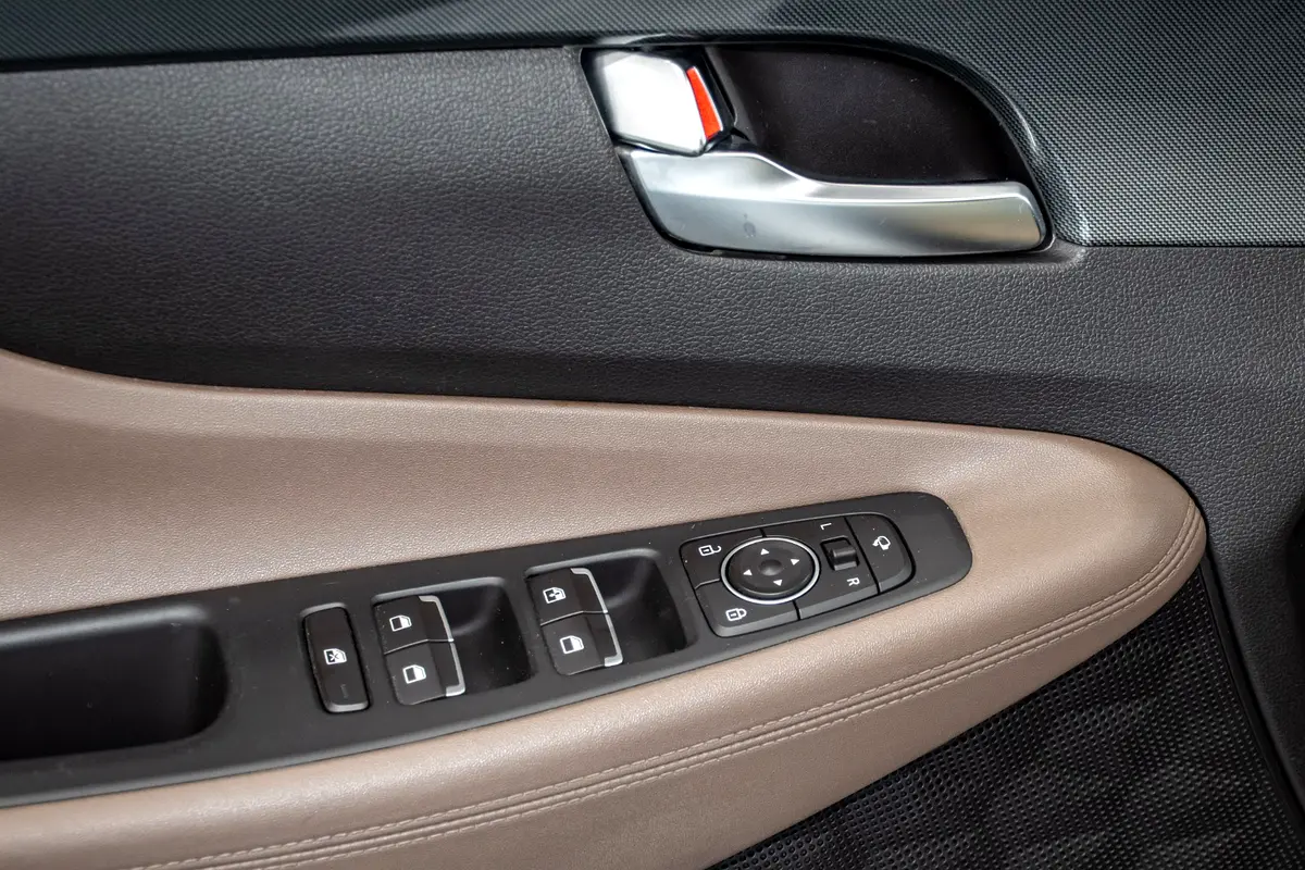 GCC 2022 Hyundai Santa Fe