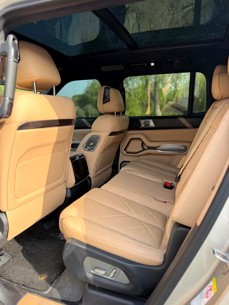 2025 Leopard 8 Chinese