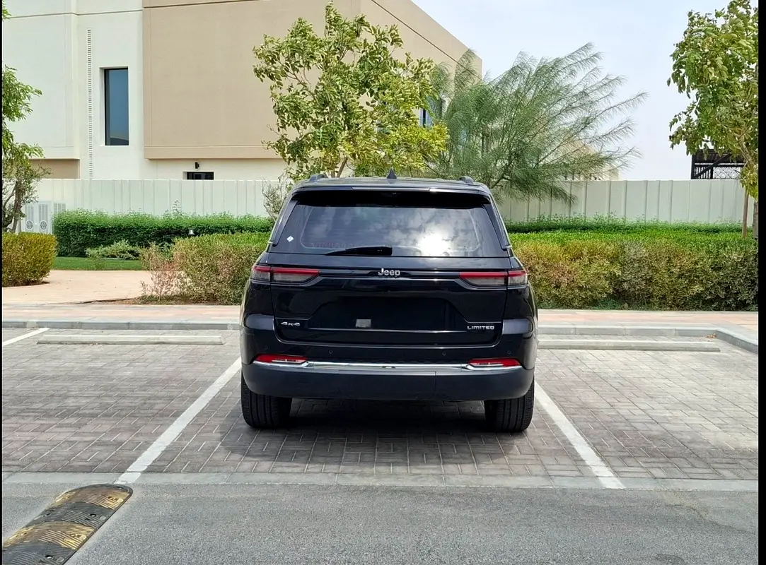 2024 Jeep Grand Cherokee GCC