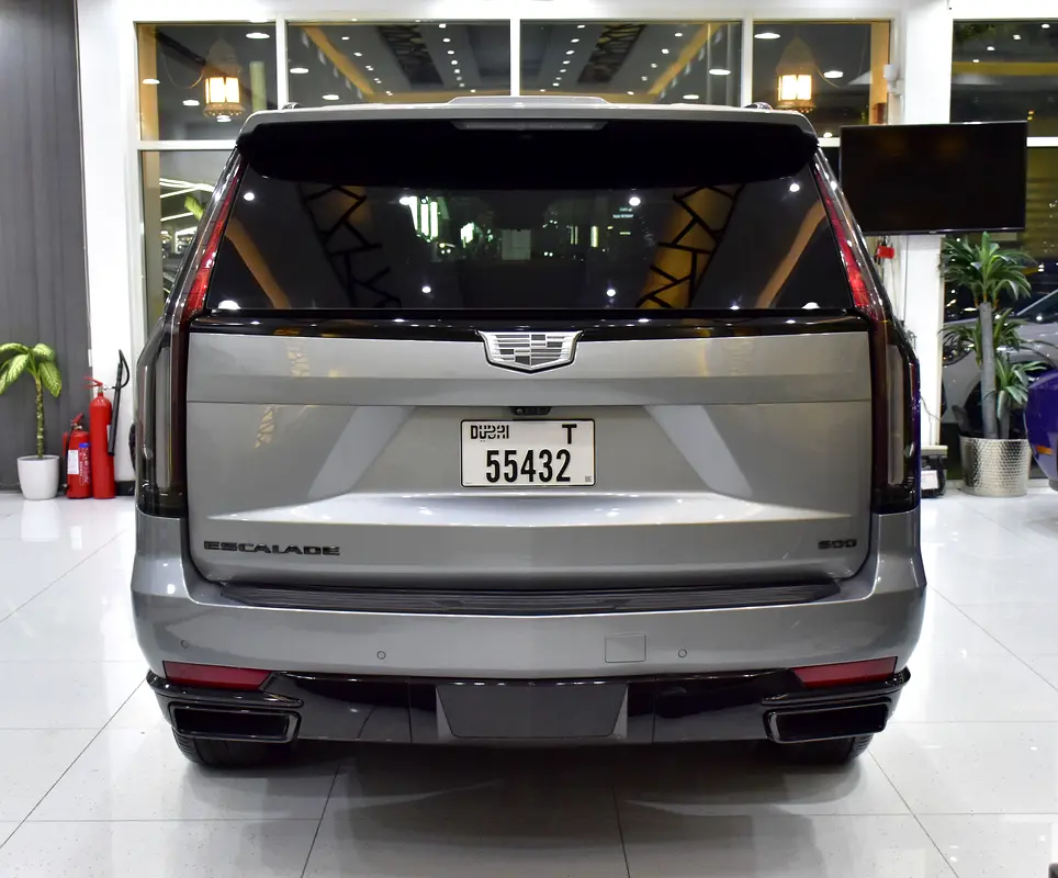 Canadian 2024 Cadillac Escalade