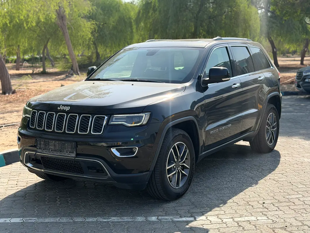 GCC 2019 Jeep Cherokee
