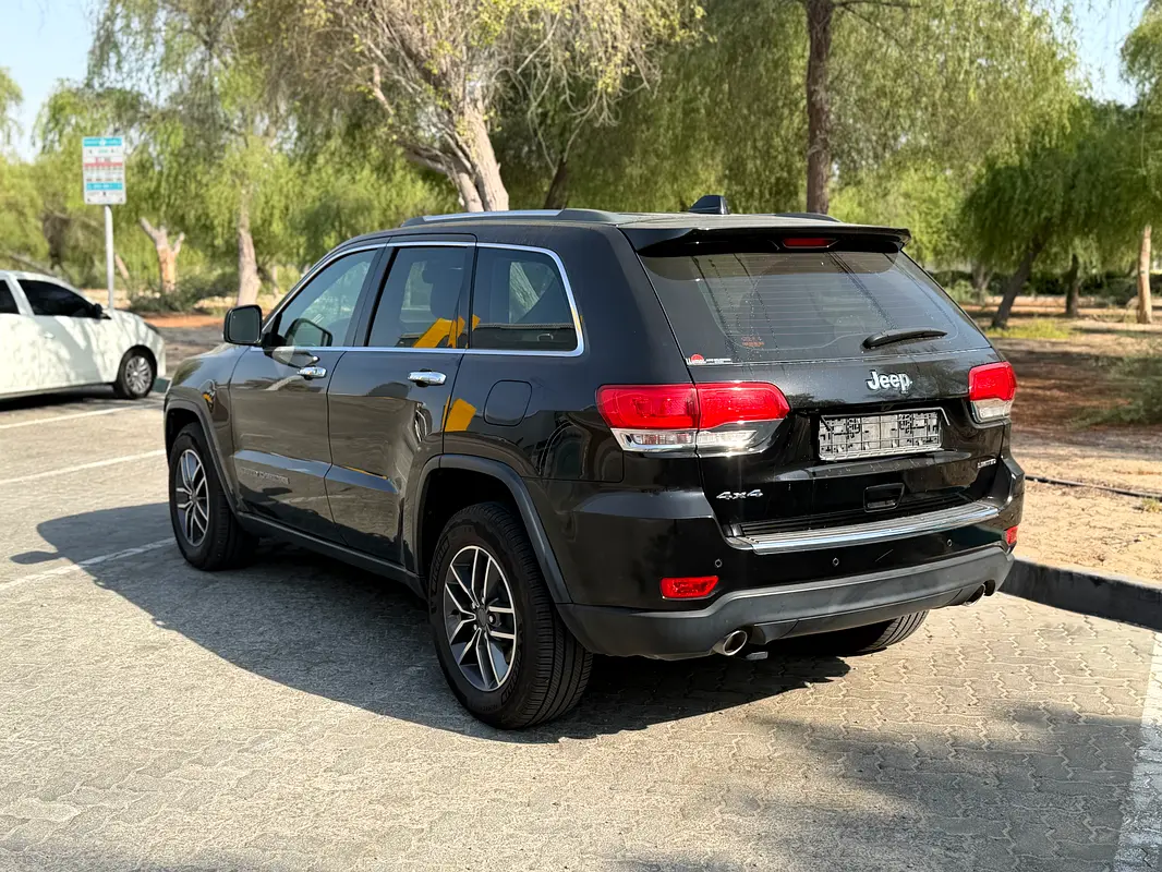 GCC 2019 Jeep Cherokee