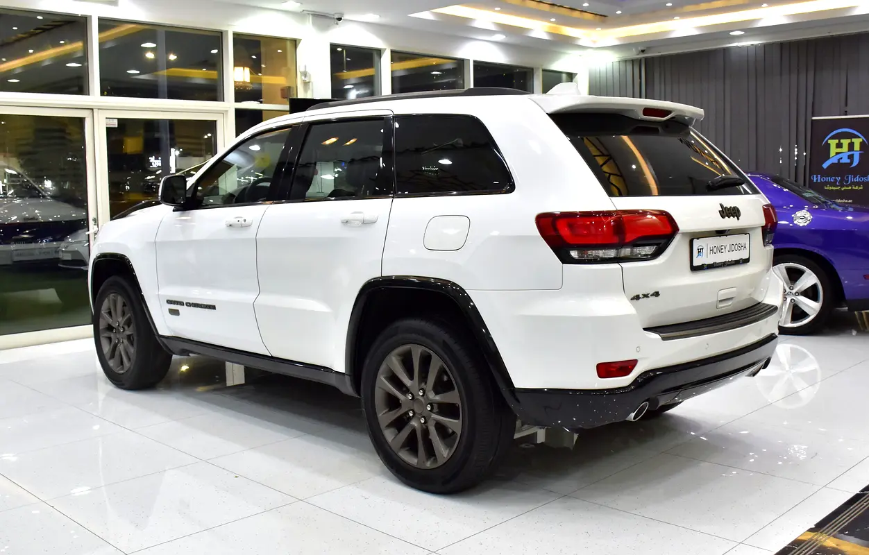 Well maintained 2016 Jeep Grand Cherokee