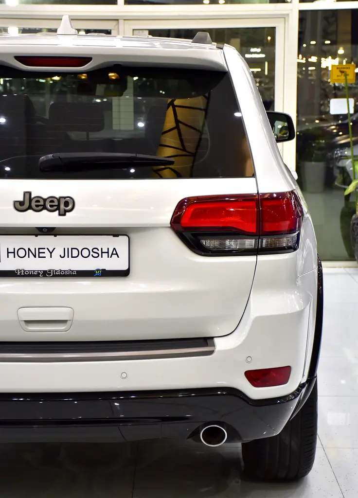 Well maintained 2016 Jeep Grand Cherokee