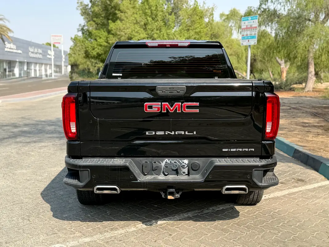 Well maintained 2021 GMC Sierra