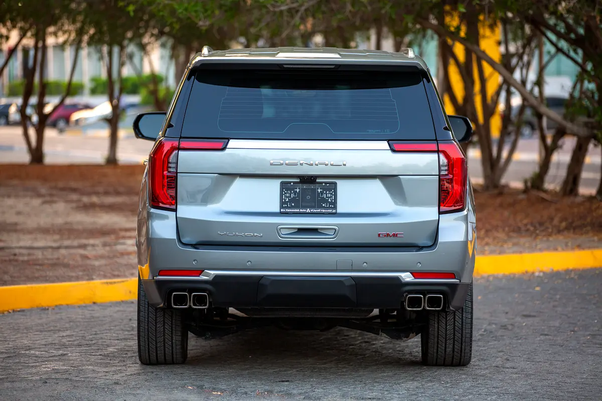 2025 GMC Yukon GCC