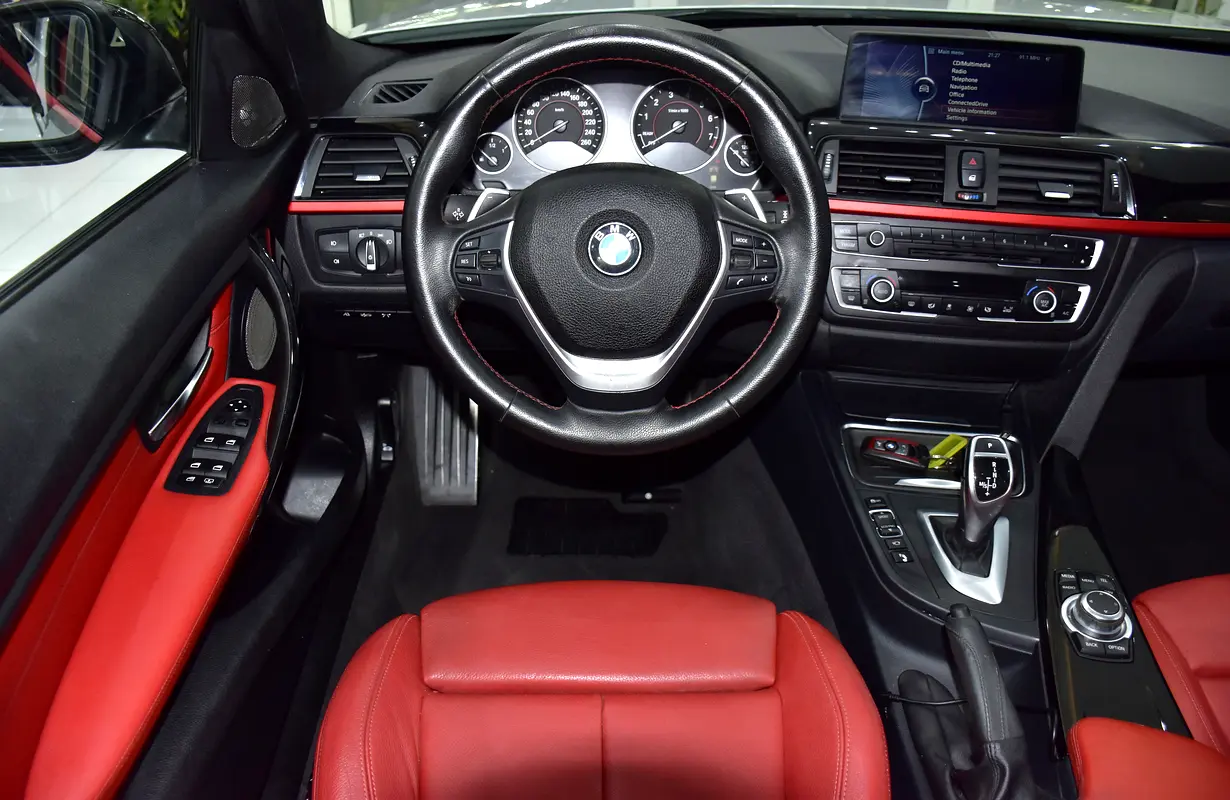 Well maintained 2013 BMW 3-Series
