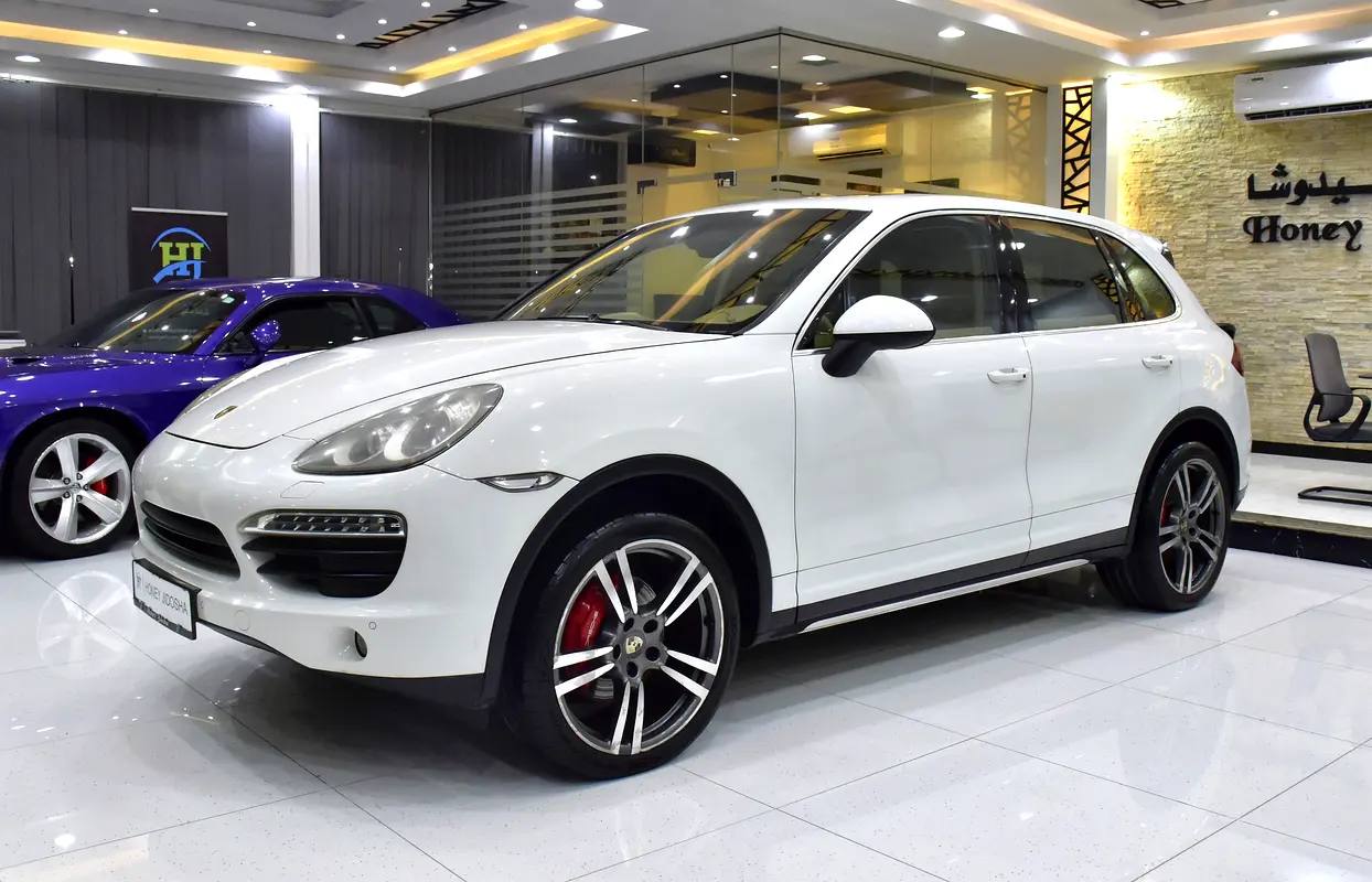 2014 Cayenne 169000