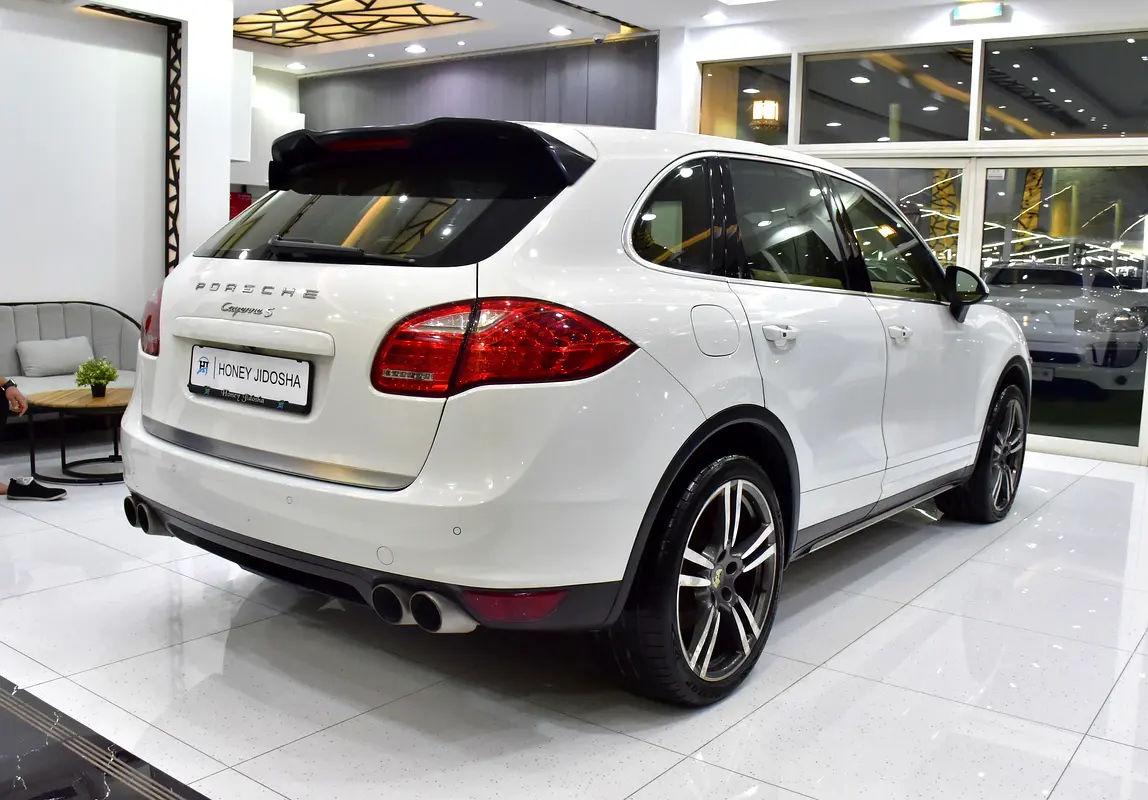 2014 Cayenne 169000