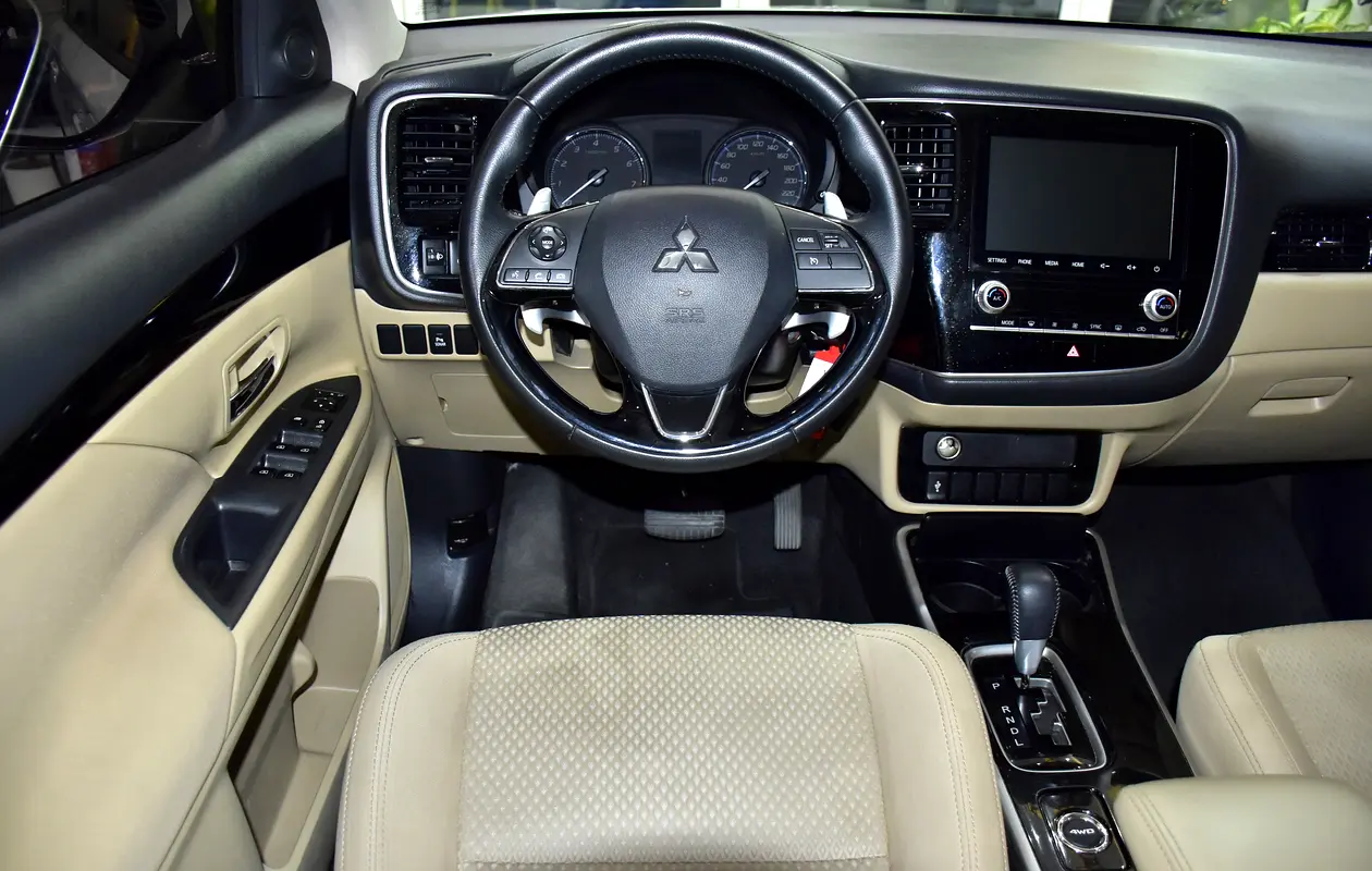 127000 2021 Outlander