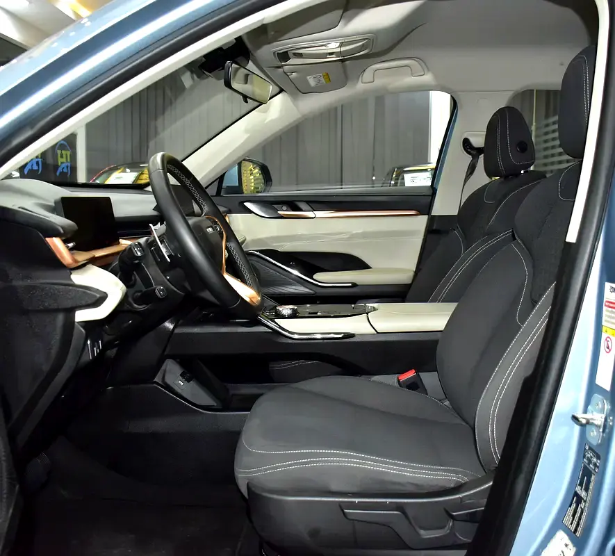 Well maintained 2023 Haval H6