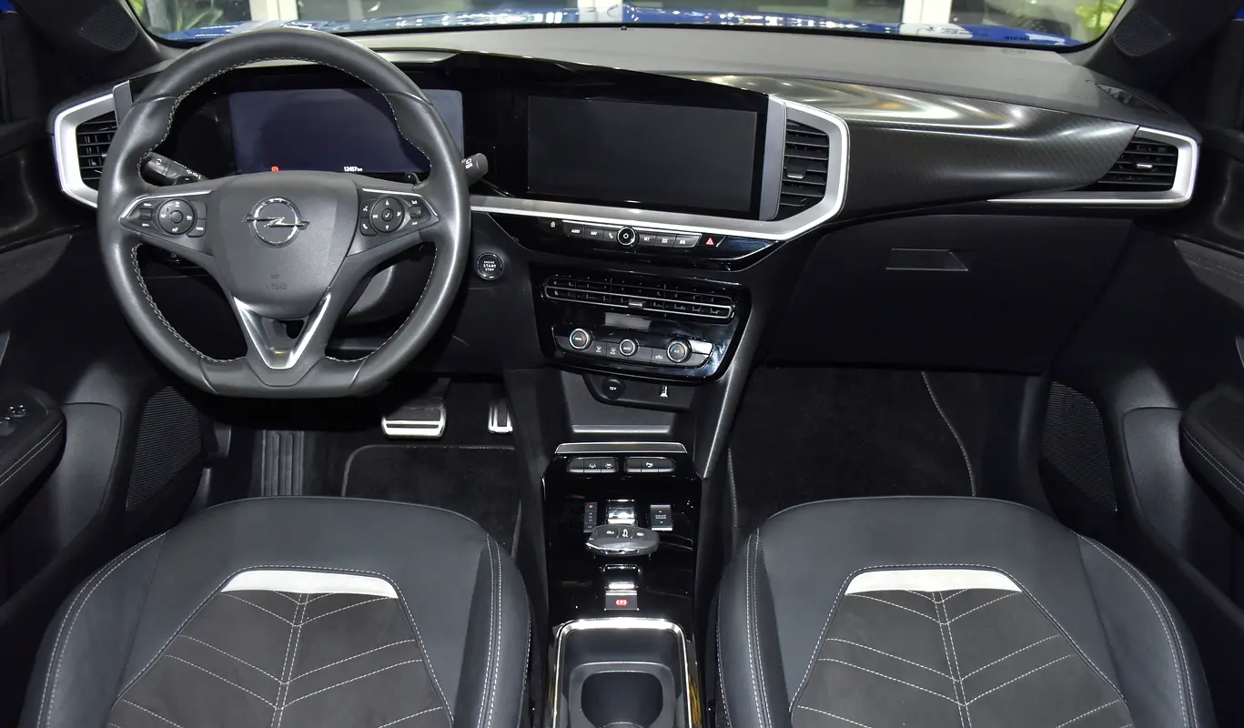 2023 Mokka 12000