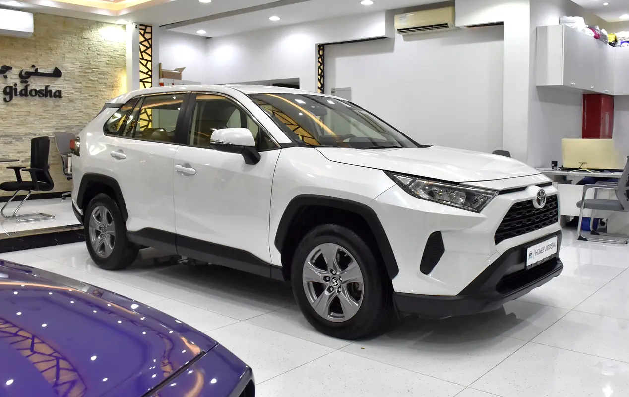 For sale in Al Qusais 1, Al Qusais Residential Area, Al Qusais, Dubai 2024 Rav 4