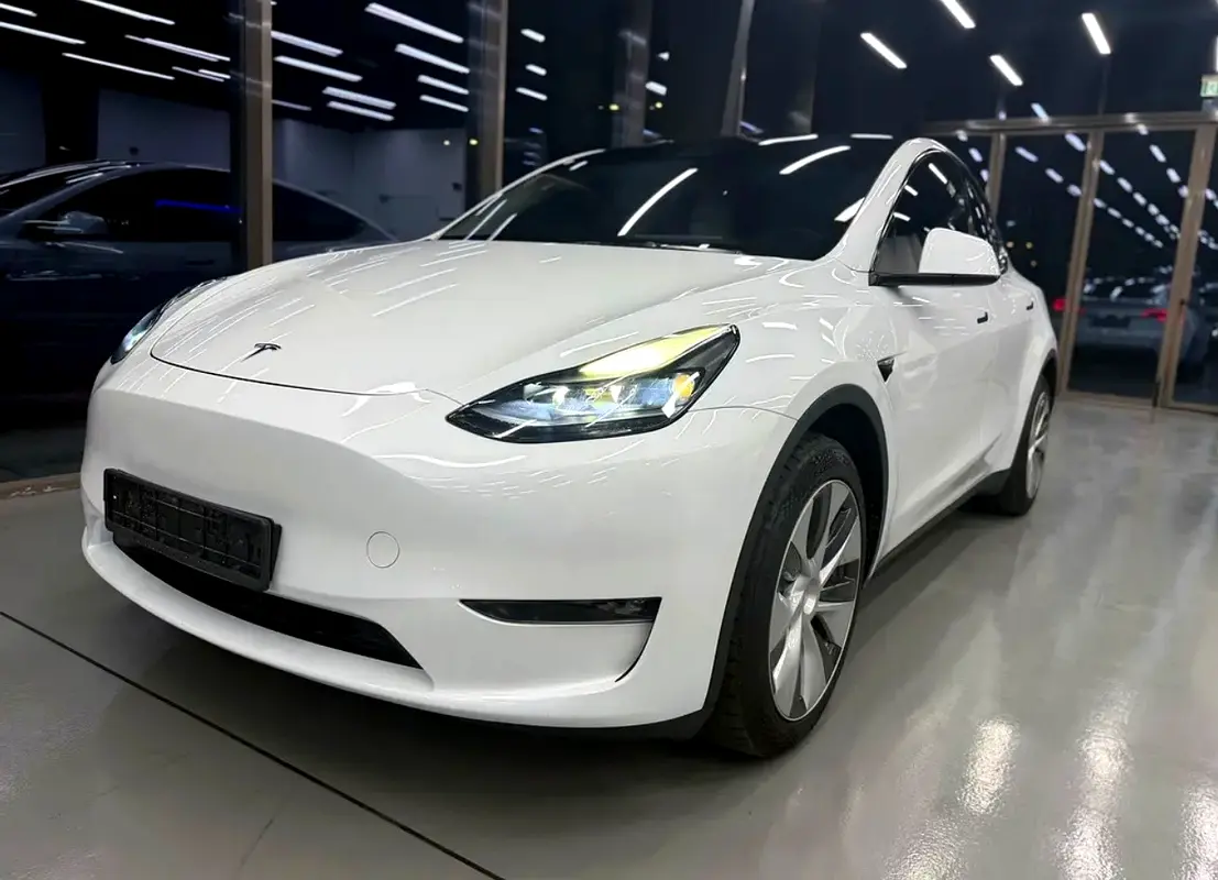 GCC 2023 Tesla Model Y