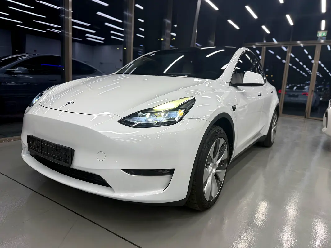 54000 2023 Model Y