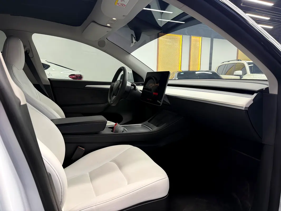54000 2023 Model Y
