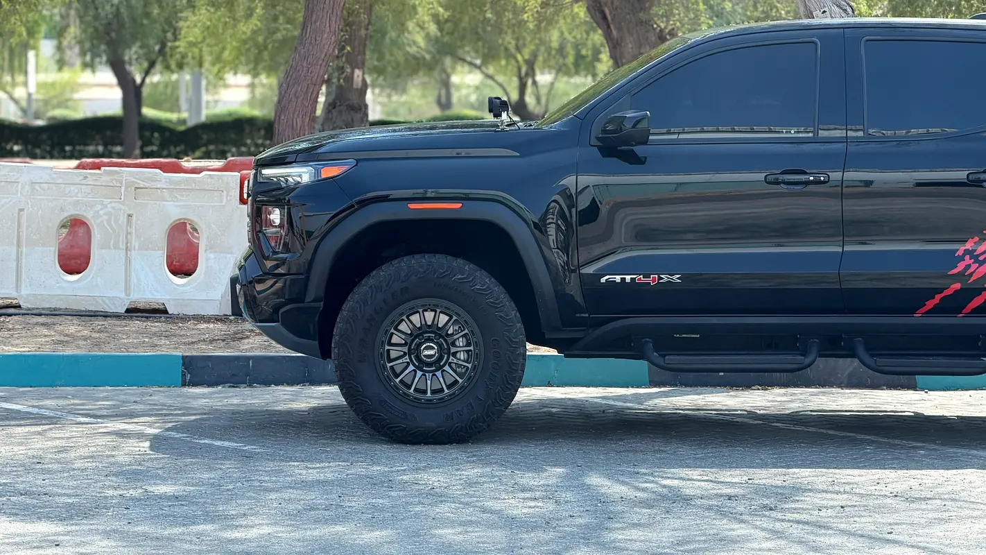 GCC 2024 GMC Canyon