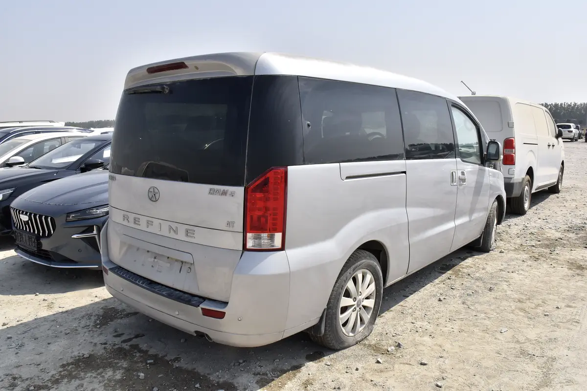Well maintained 2014 JAC M5