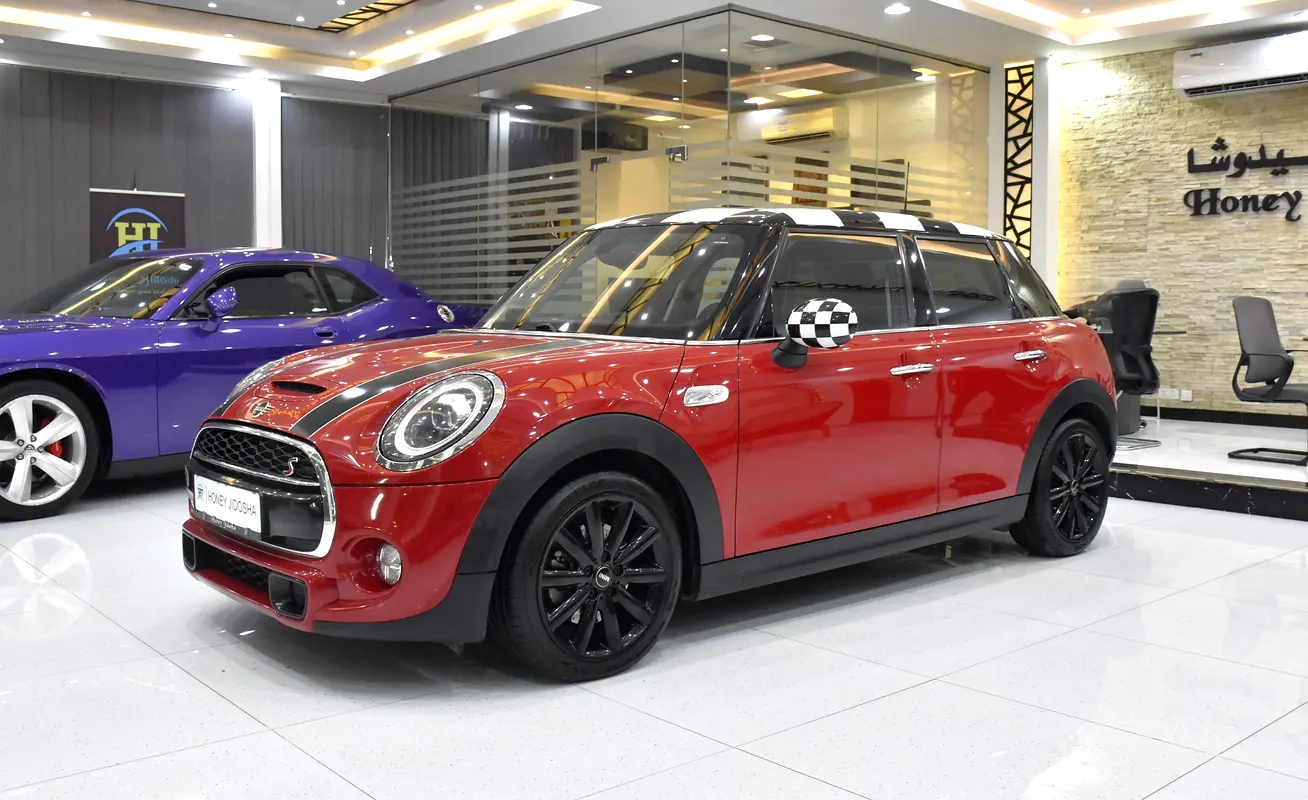 GCC 2019 MINI Cooper