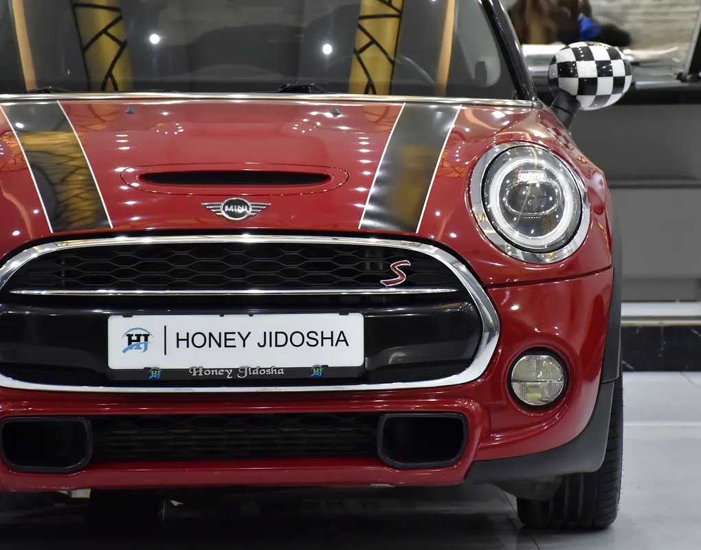 GCC 2019 MINI Cooper