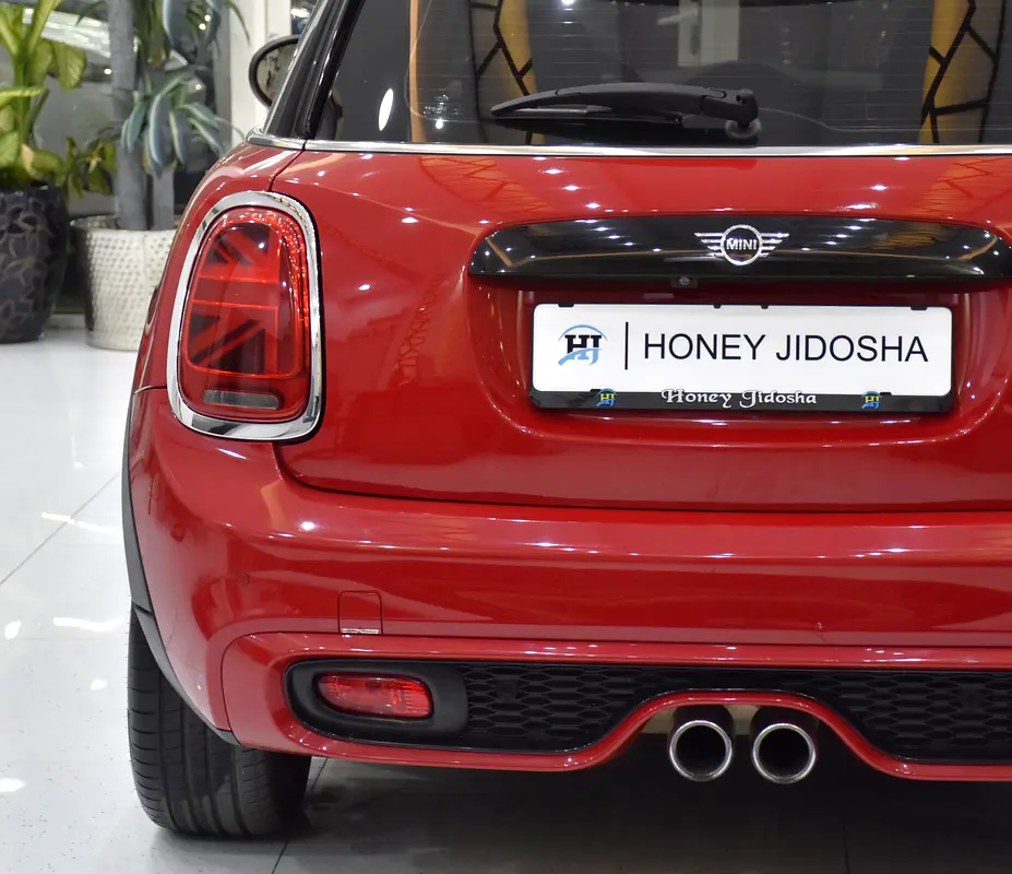 GCC 2019 MINI Cooper