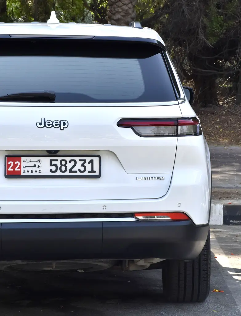GCC 2022 Jeep Grand Cherokee
