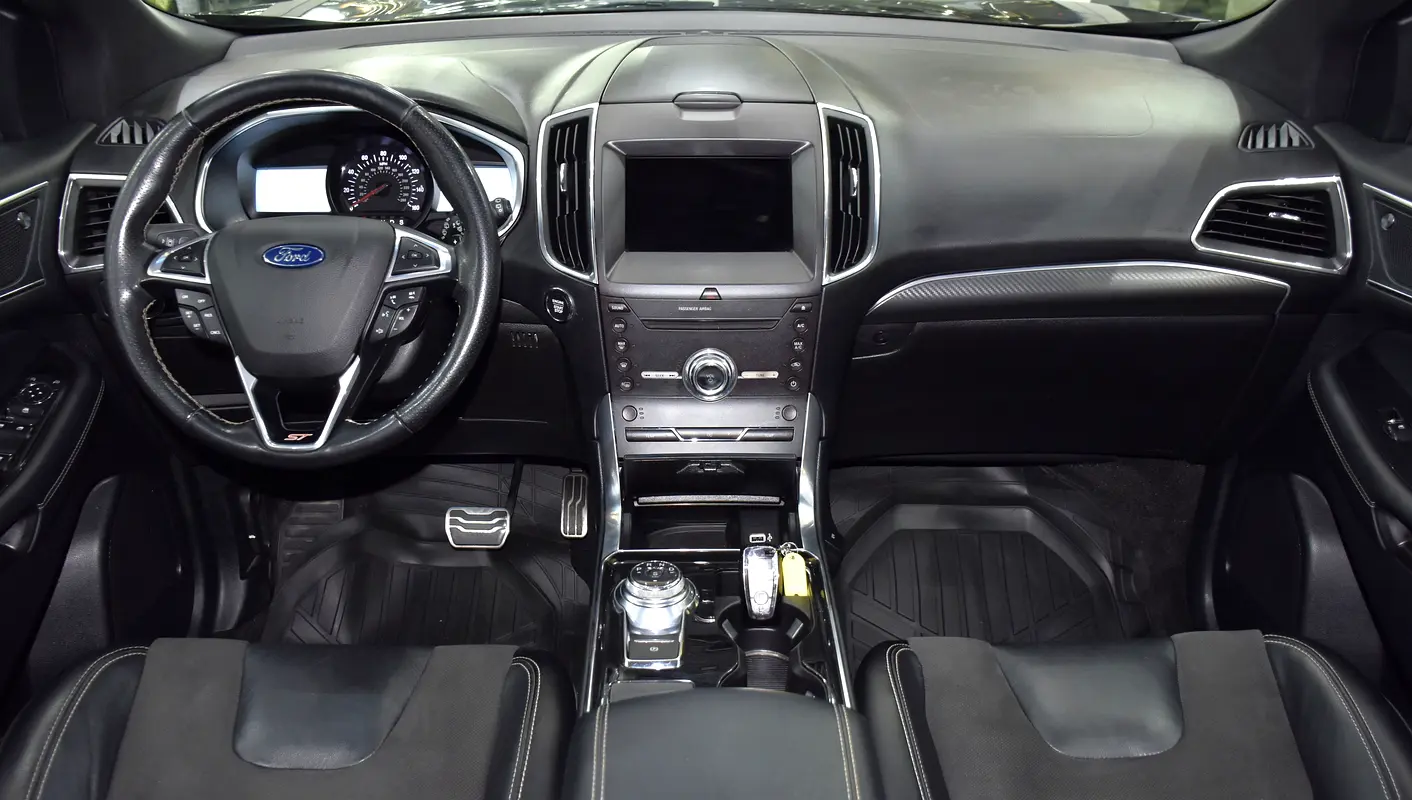 Well maintained 2019 Ford Edge