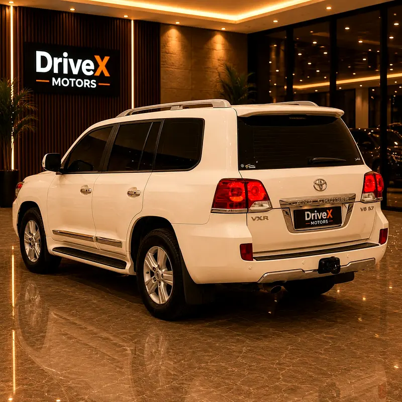 GCC 2012 Land Cruiser