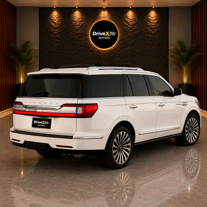 2018 Navigator GCC