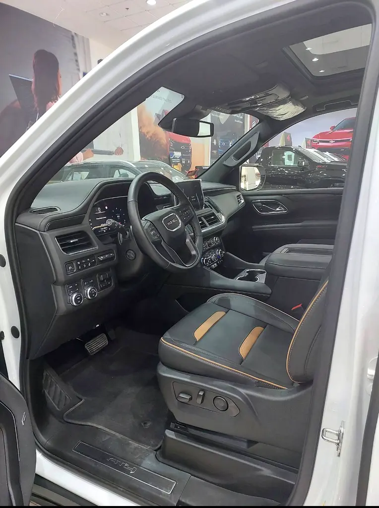 GCC 2023 GMC Yukon
