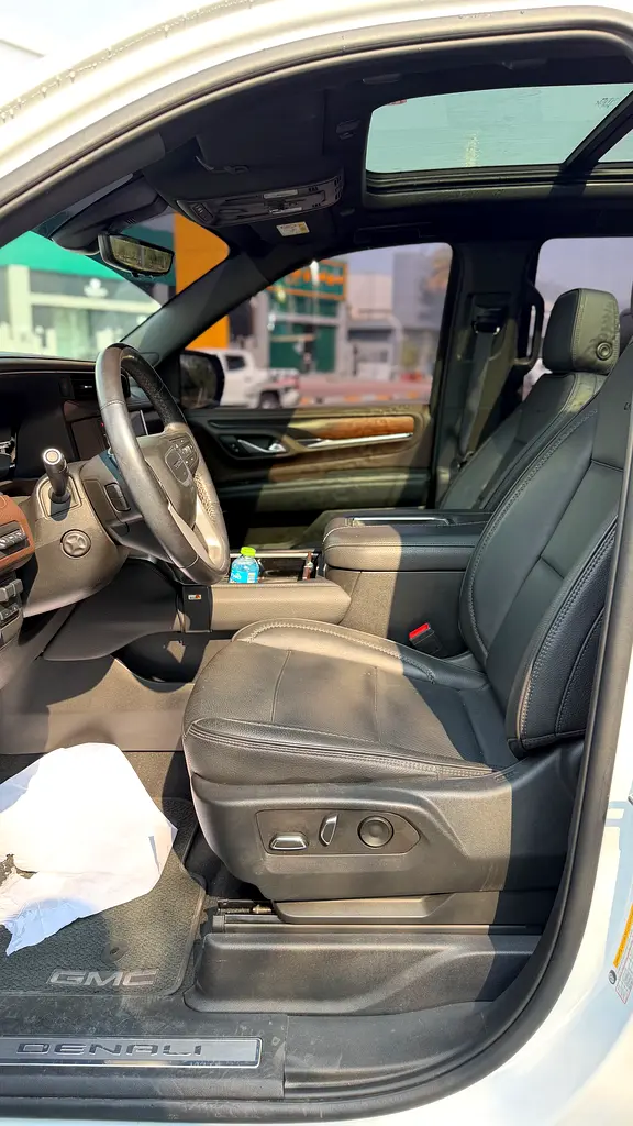 GCC 2022 GMC Yukon