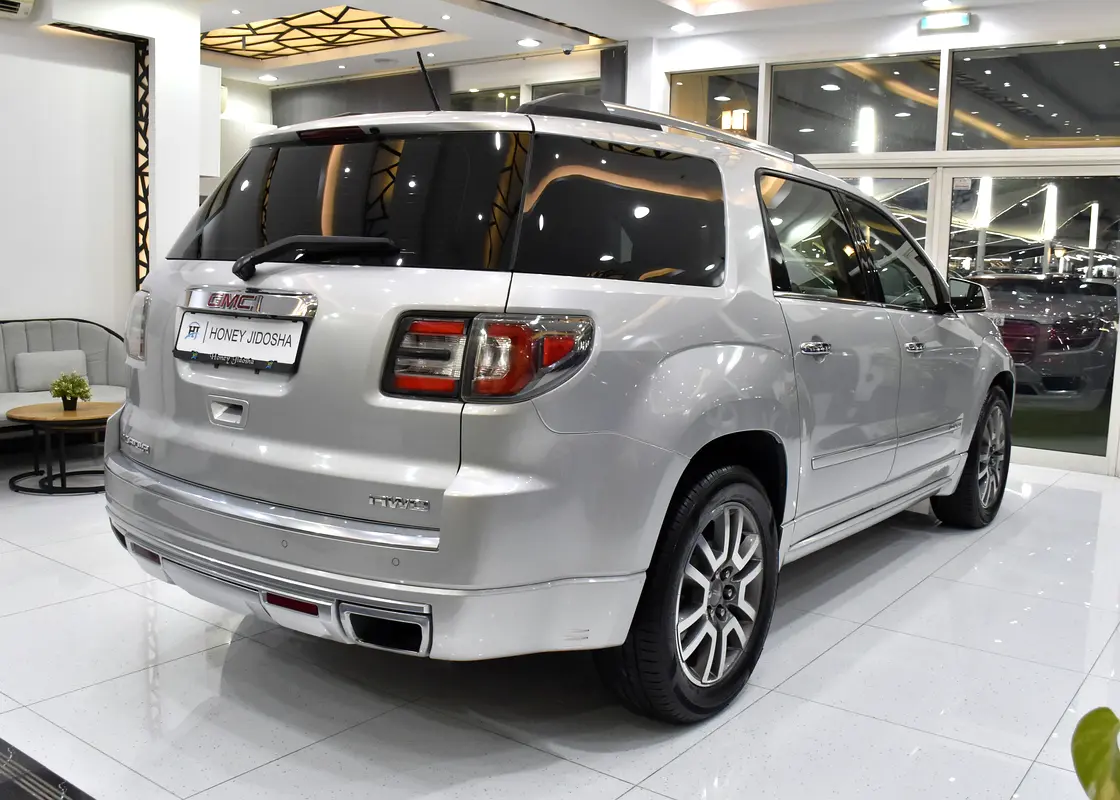 2014 GMC Acadia GCC