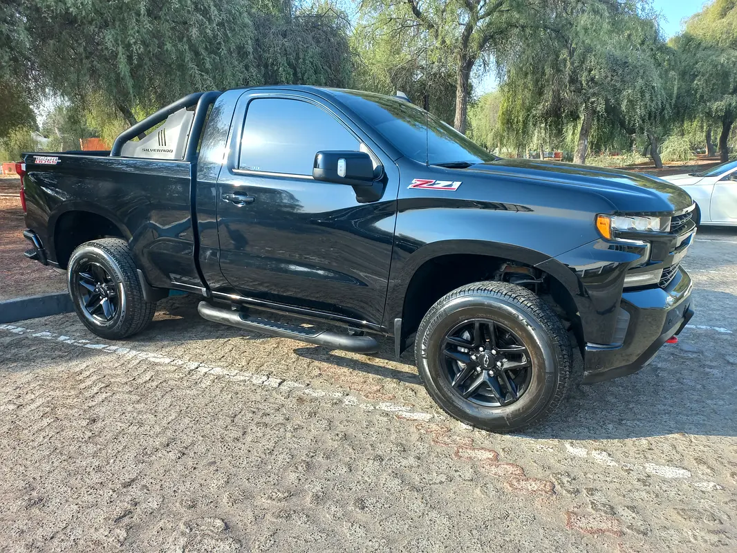 For sale in Abu Dhabi 2022 Silverado
