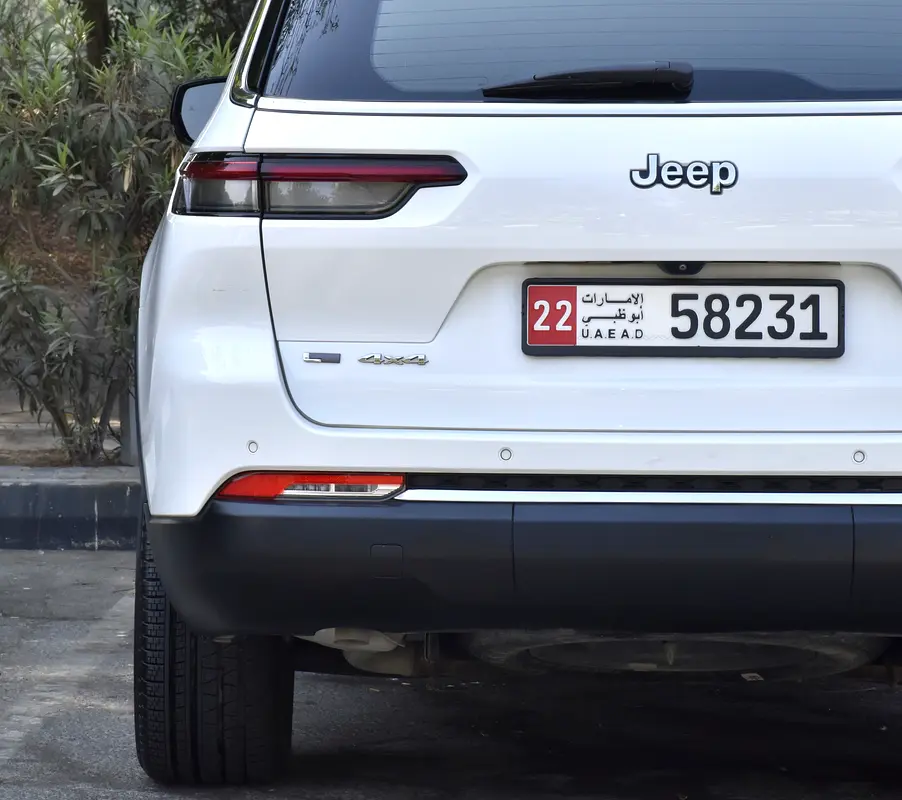 Well maintained 2022 Jeep Grand Cherokee