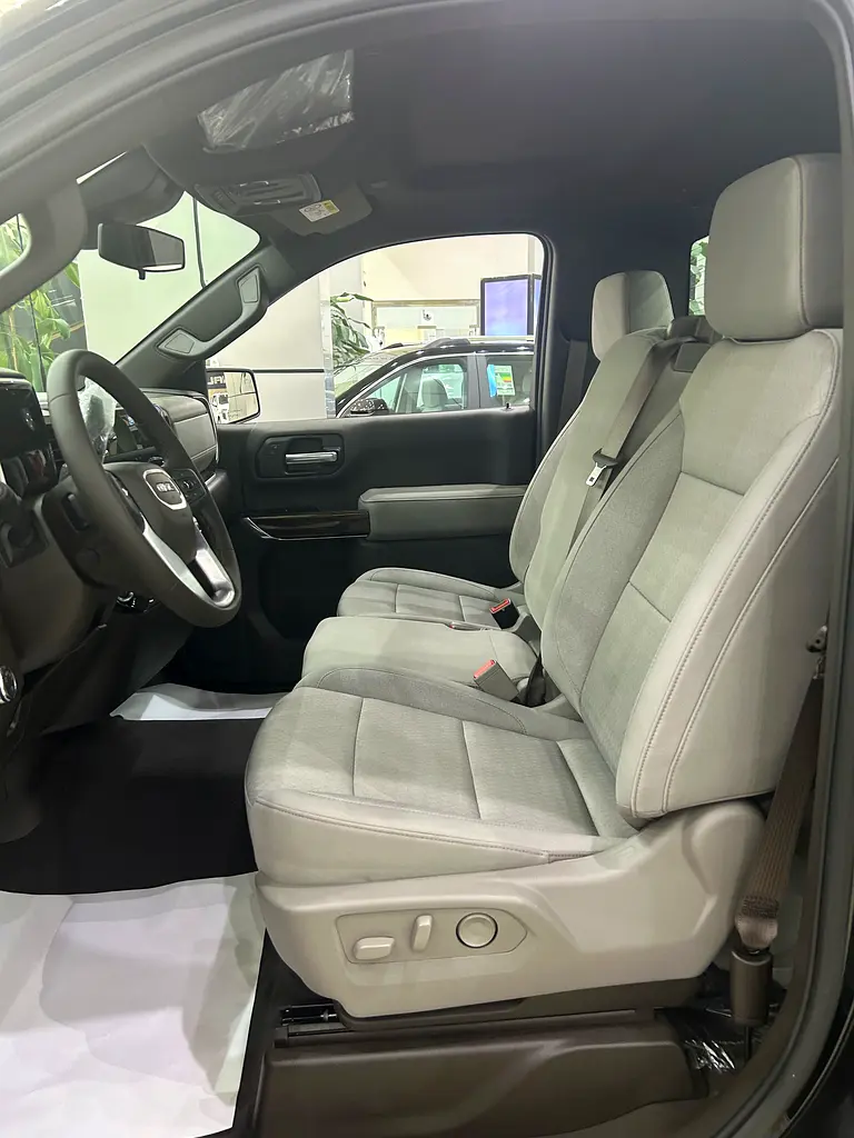 GCC 2026 GMC Sierra