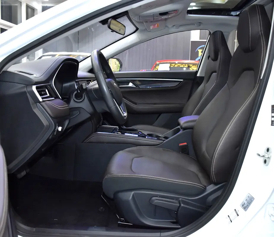 Well maintained 2023 JAC J7