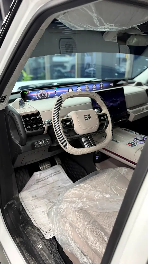 2026 G700 16000