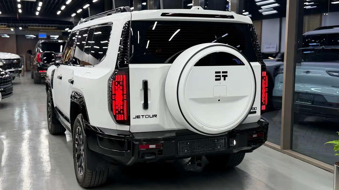 2026 G700 16000