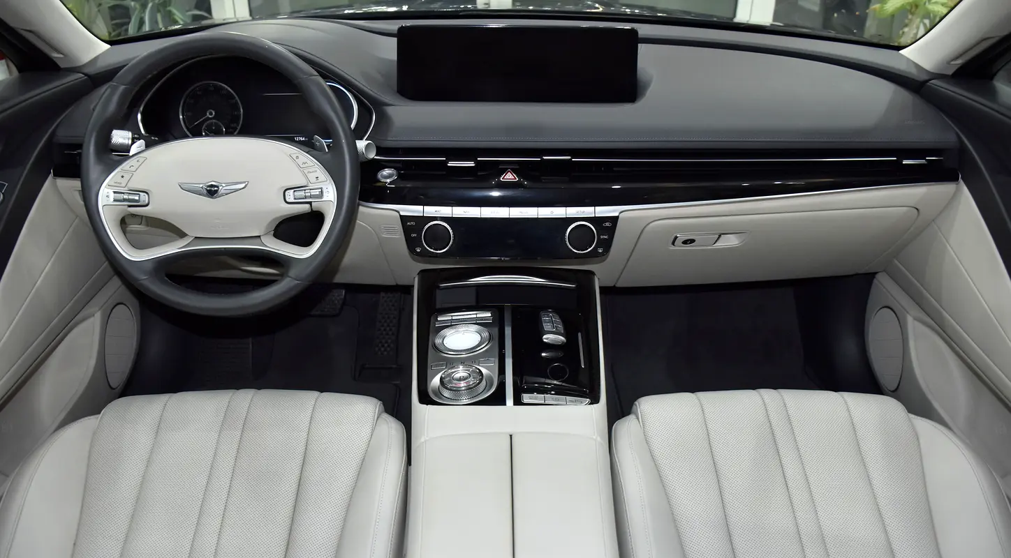 For sale in Dubai 2021 G80